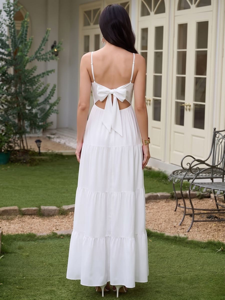 Robe longue bohème blanche fluide chic à bretelles fines, col en V