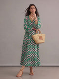 Robe longue bohème verte à motifs roses imprimés