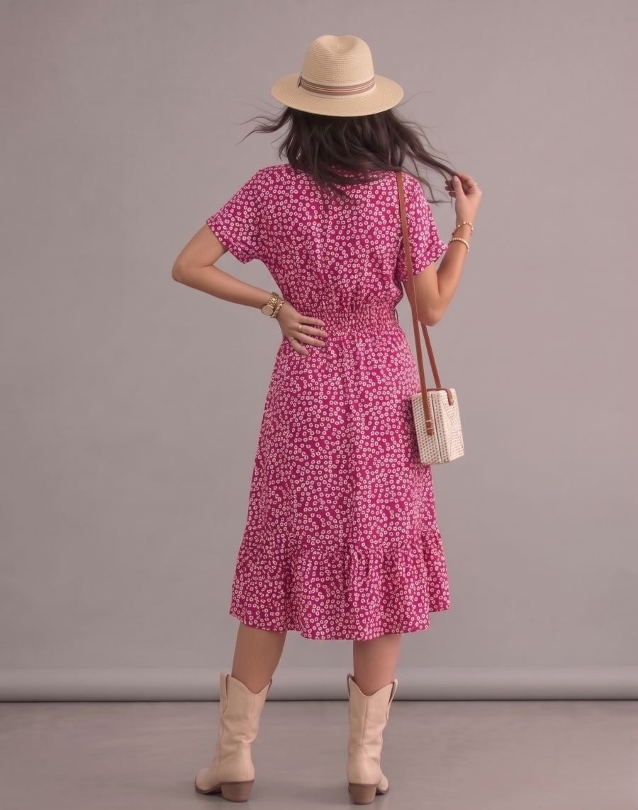 Robe bohème rouge midi à imprimé floral, col en V, manches courtes, ceinturée