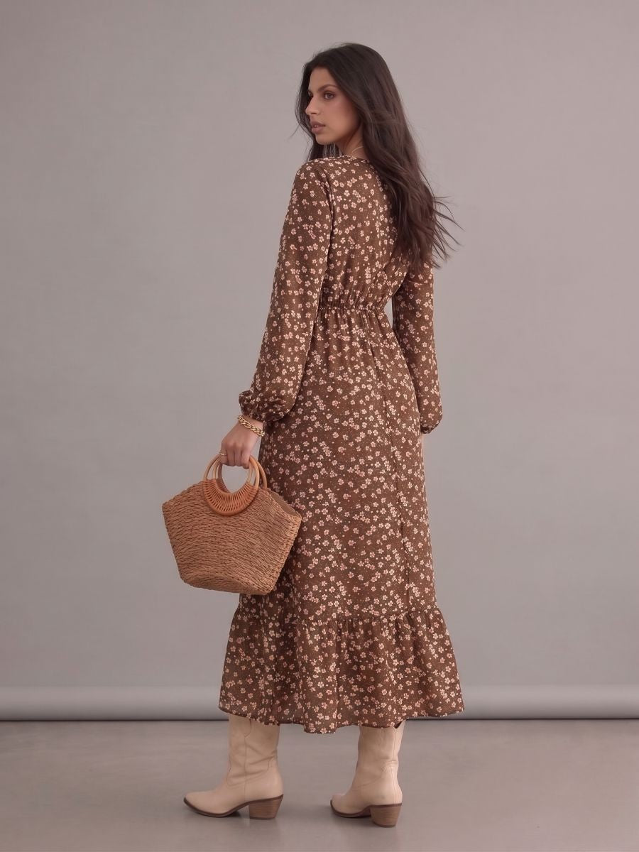 Robe bohème marron fleurie à col rond et manches longues