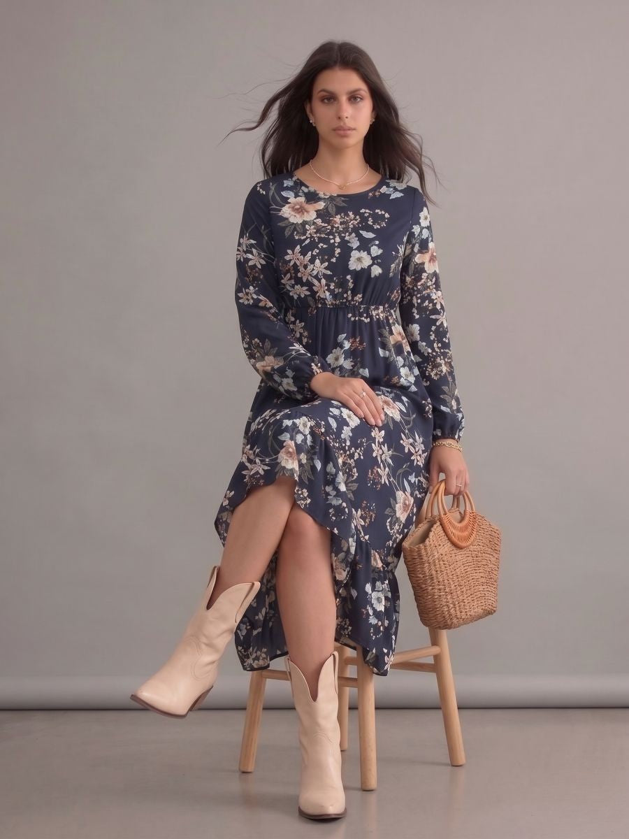 Robe bohème bleu marine fleurie à col rond et manches longues