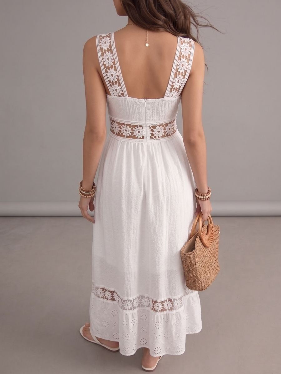 Robe longue bohème blanche en broderie anglaise à bretelles larges
