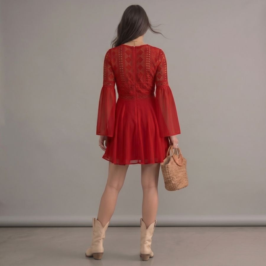 Robe bohème rouge en dentelle à col en V et manches longues