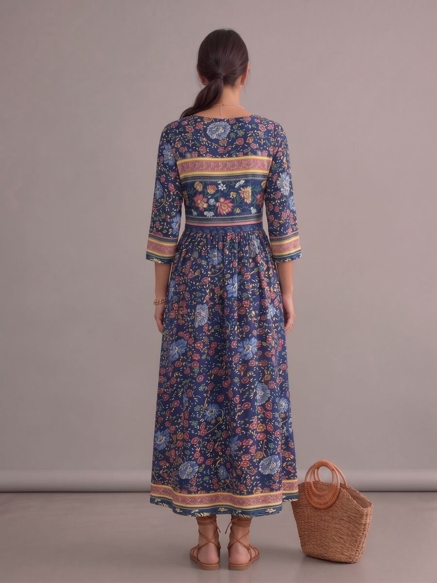 Robe longue bohème chic bleue fleurie à col rond